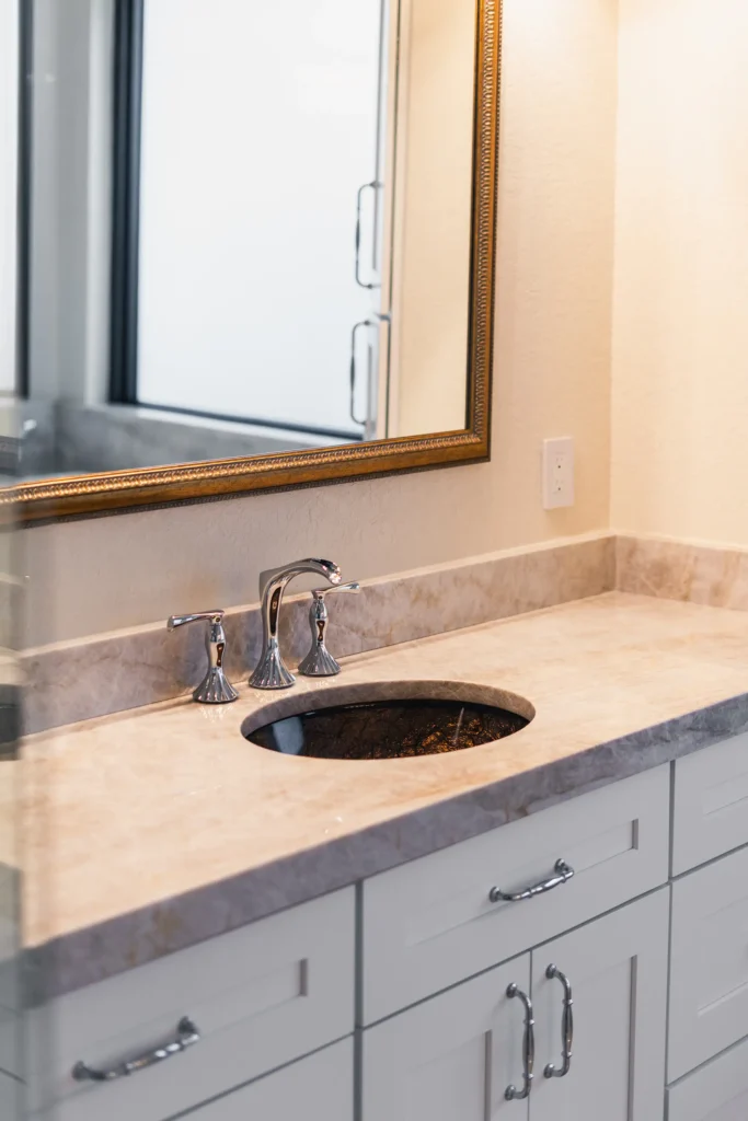 Opustone davie residence11