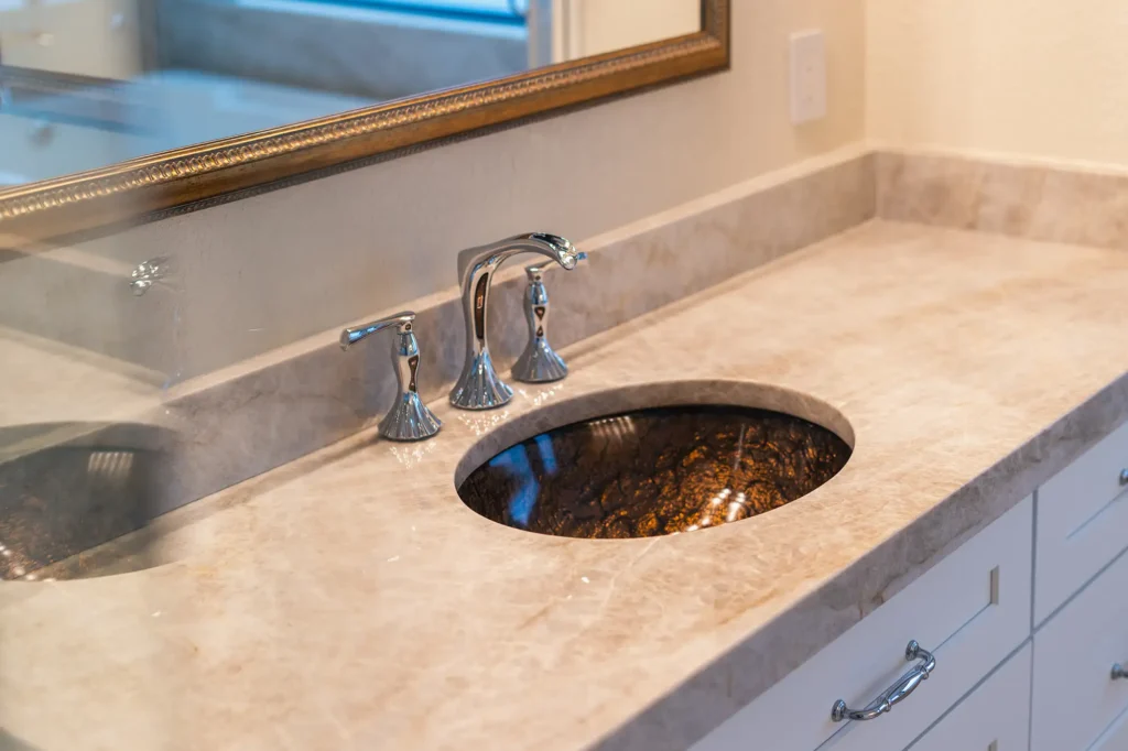 Opustone davie residence12